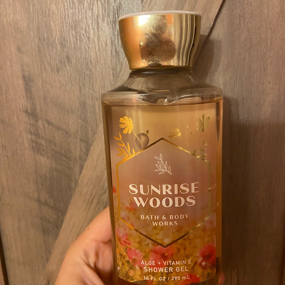 Sunrise woods bath and body